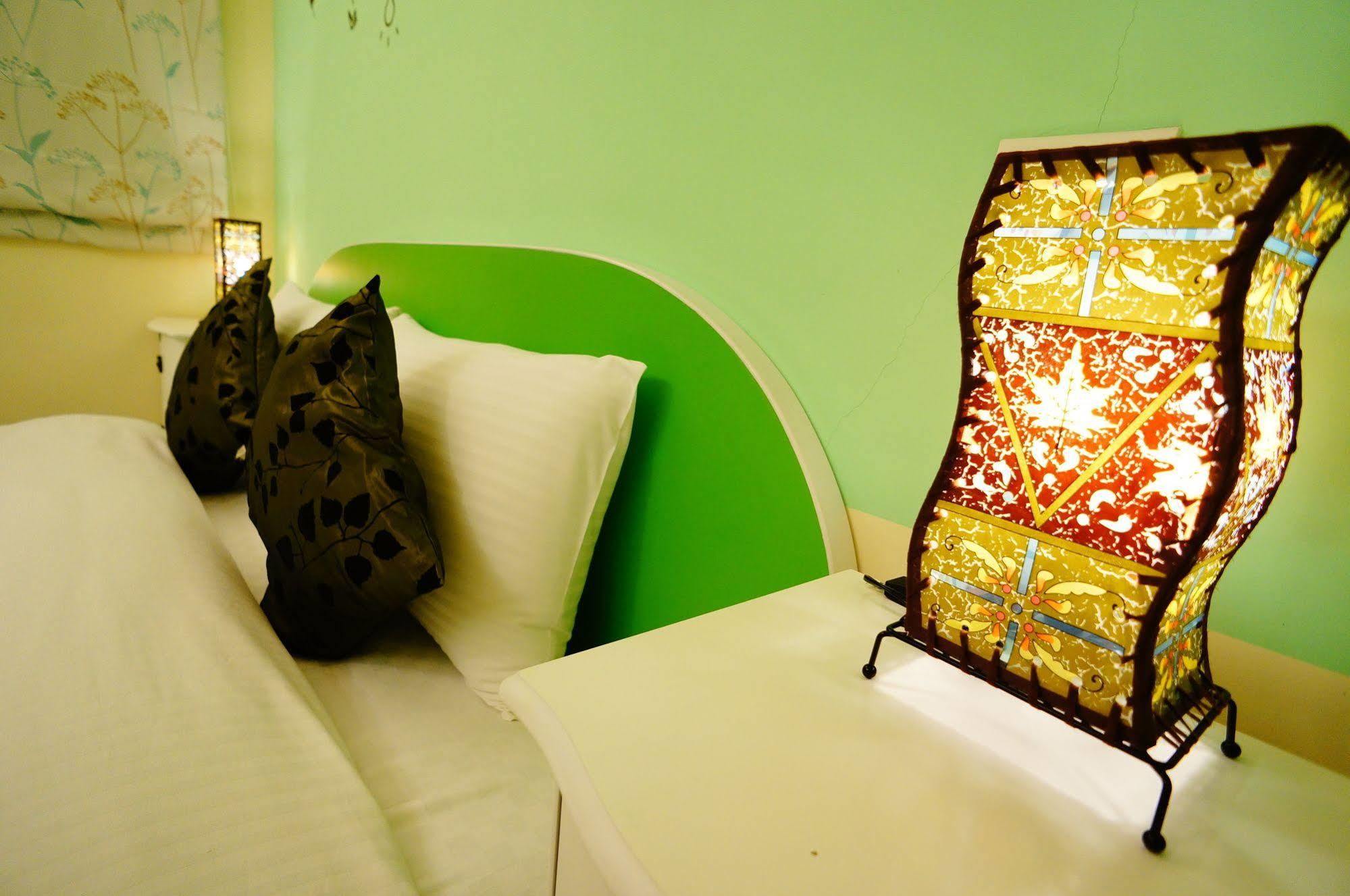 Sweet Rainbow B&B Hualien City Ngoại thất bức ảnh
